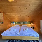 Cache-cache Mountain & Quiet 10 Pers